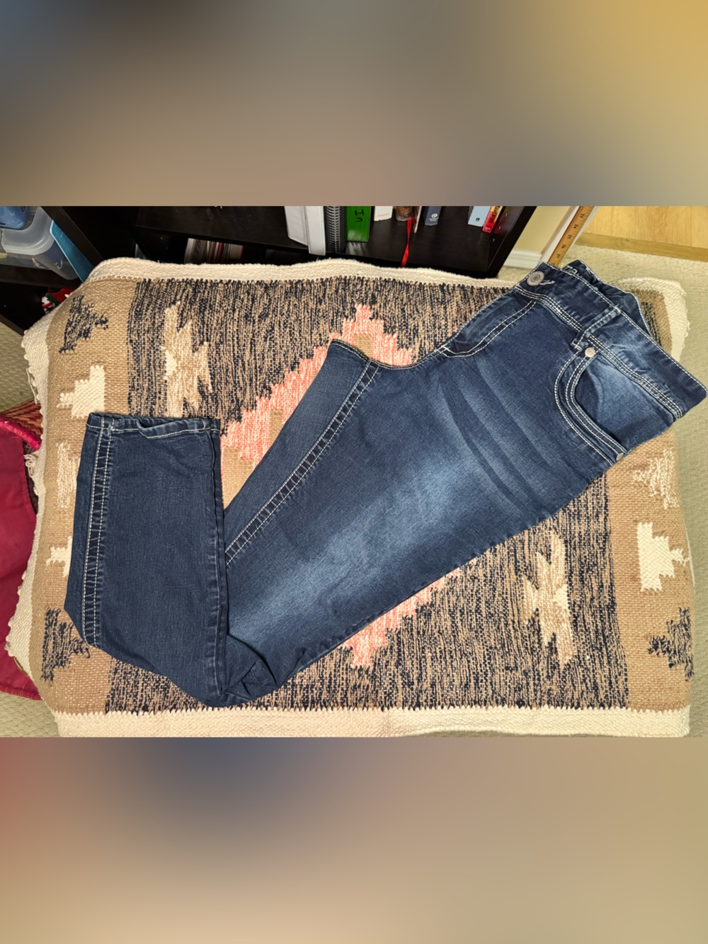 Maurices Jeans Womens 18 Reg Dark Wash Stretch Embellished Sequin Pockets